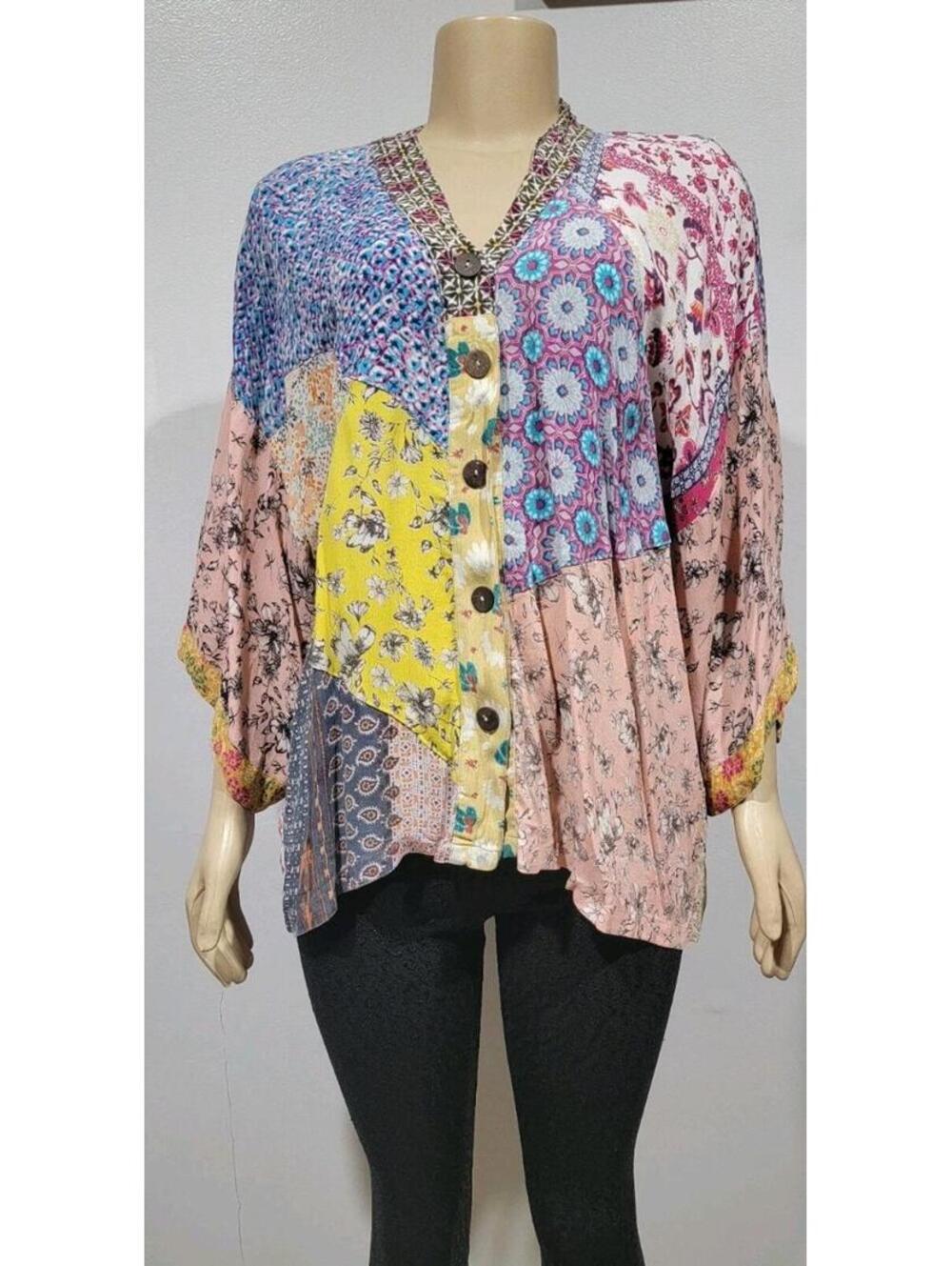 Sacred Threads Women's Top S/M  Hippie Boho Festival Patchwork Kimono Sleeve #C